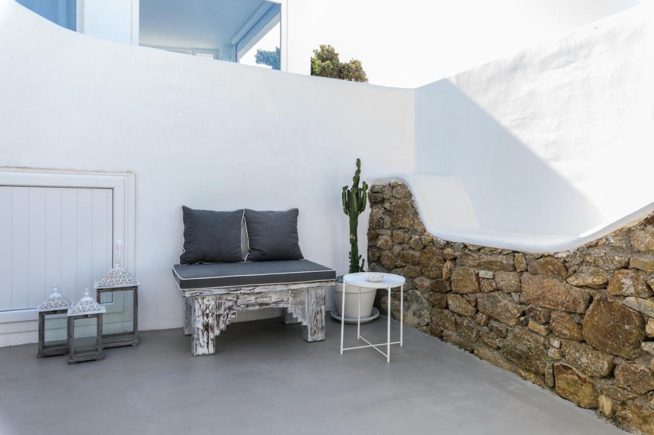 Mykonos Supreme Comfort Suites & Villas Kalafatis Exterior photo