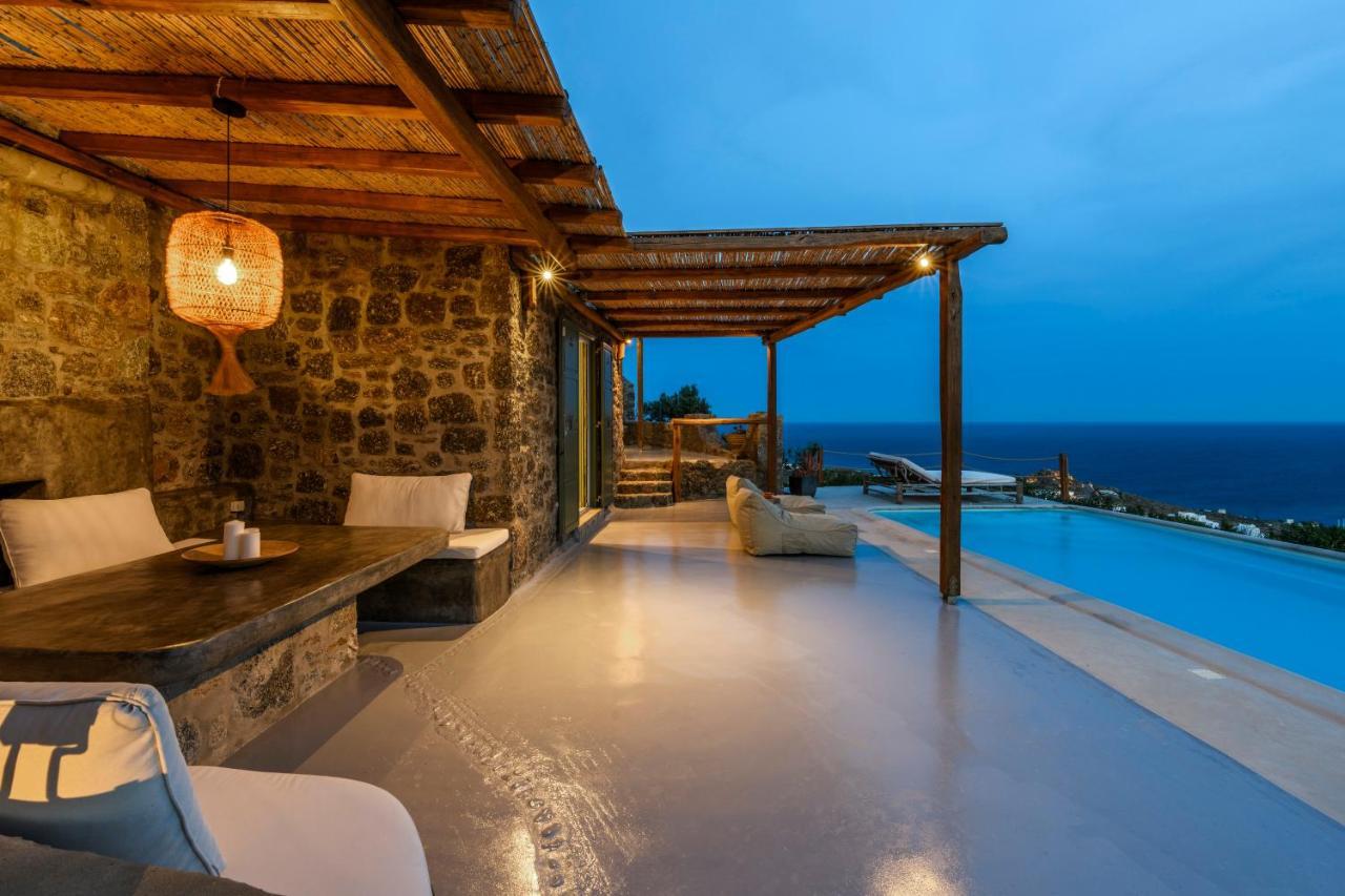 Mykonos Supreme Comfort Suites & Villas Kalafatis Exterior photo