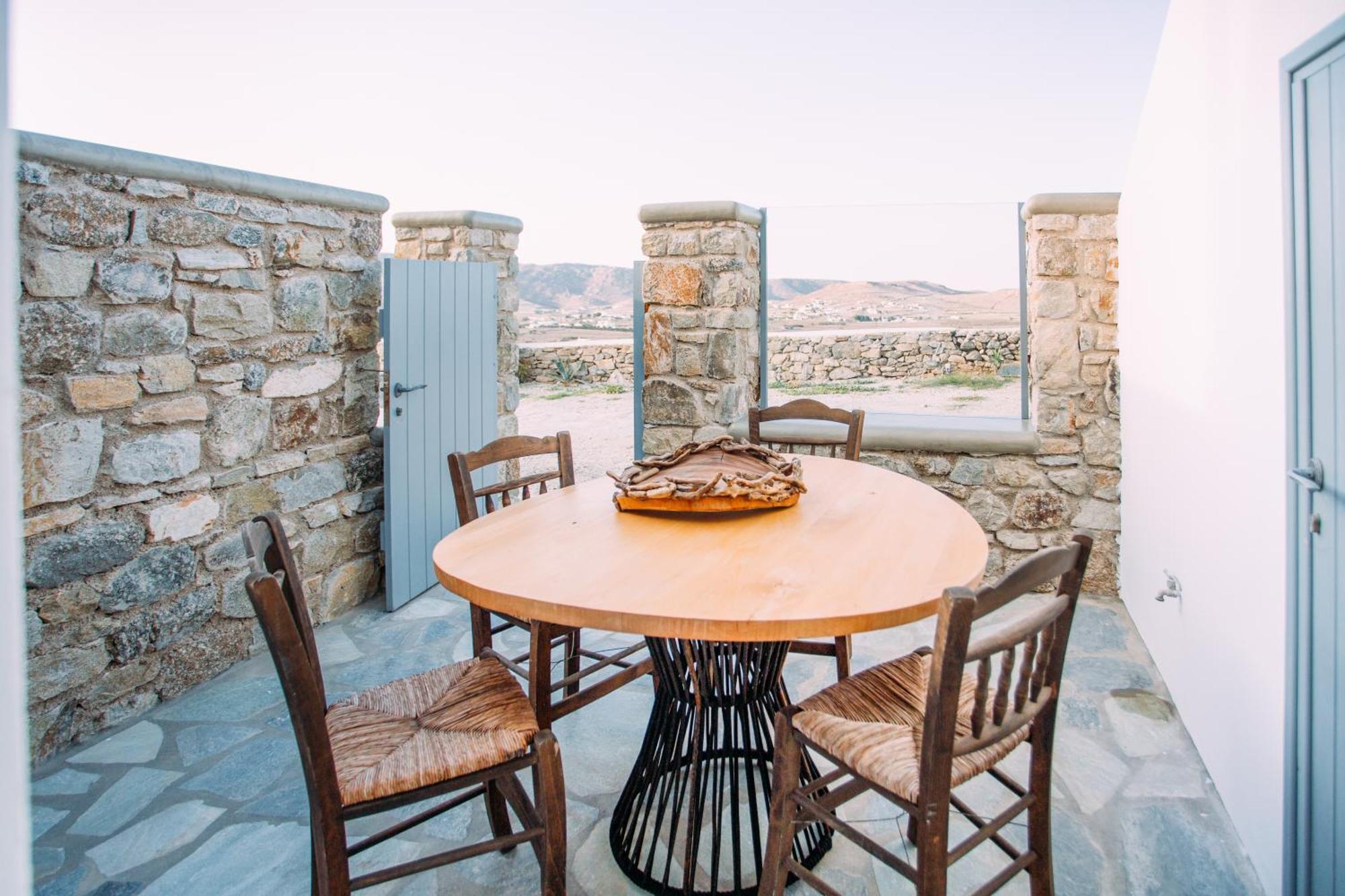 Mykonos Supreme Comfort Suites & Villas Kalafatis Room photo