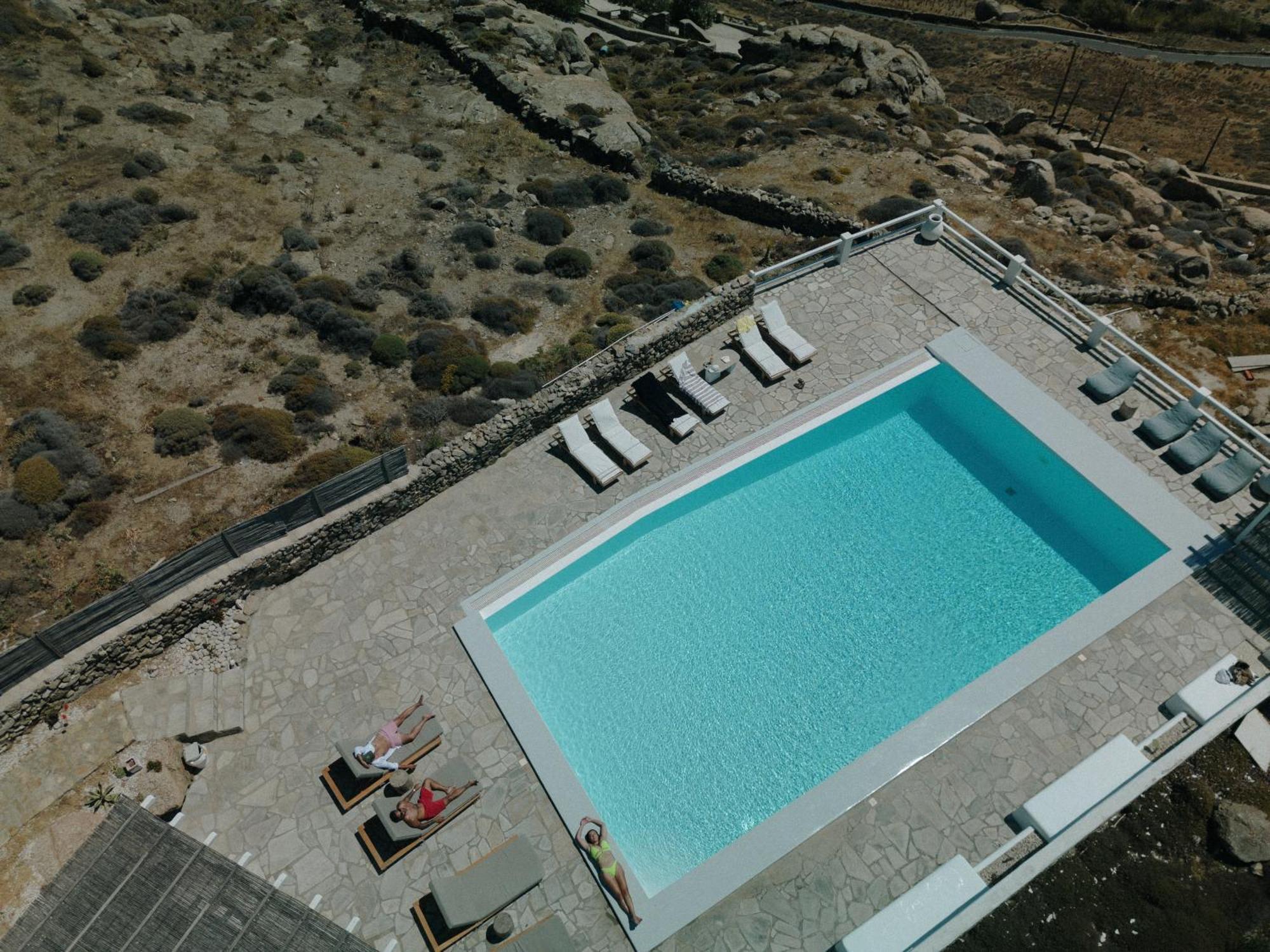 Mykonos Supreme Comfort Suites & Villas Kalafatis Exterior photo
